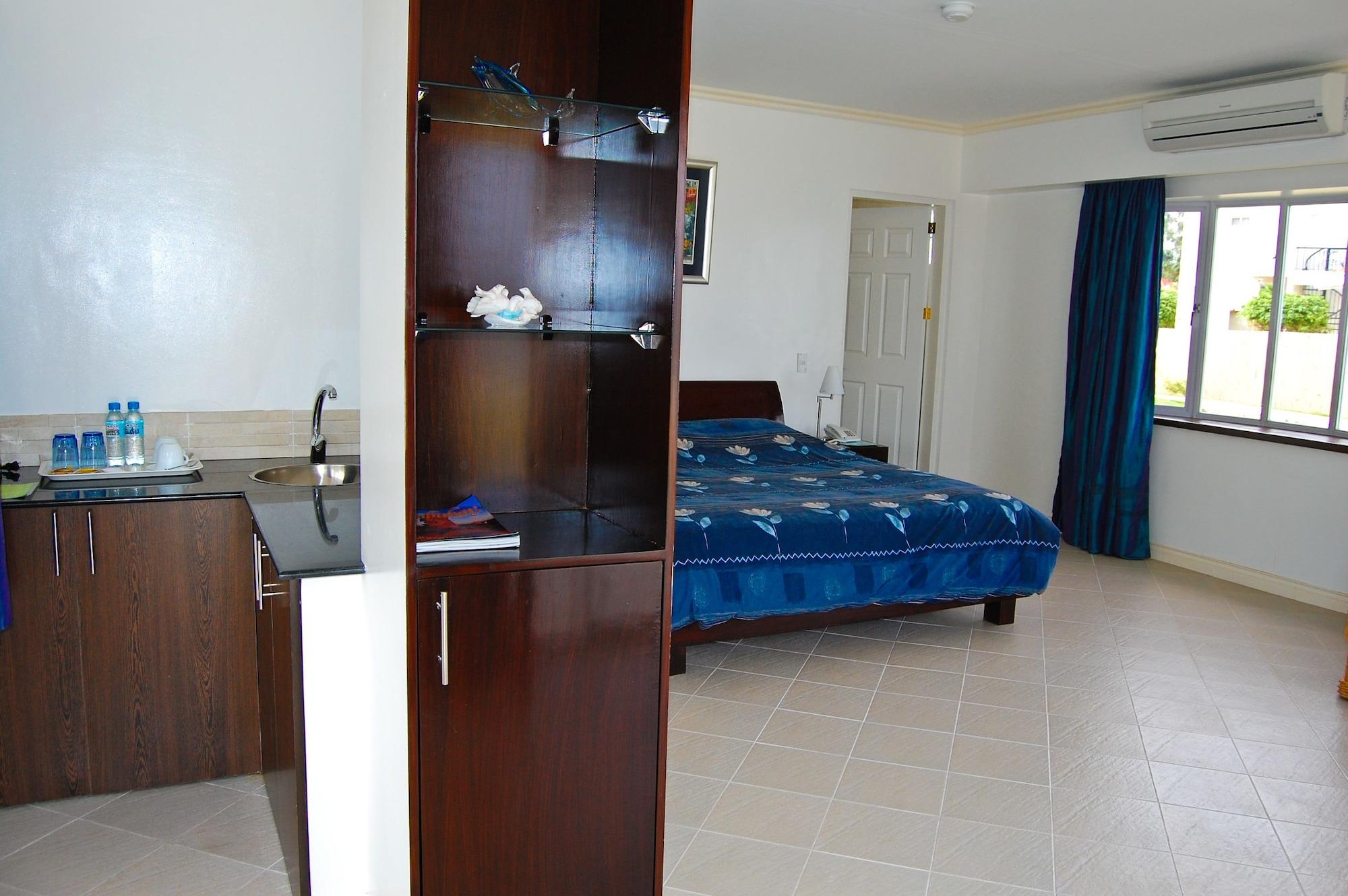 Sunacolan Sherwood Bay Resort & Aqua Sports Inc. מראה חיצוני תמונה
