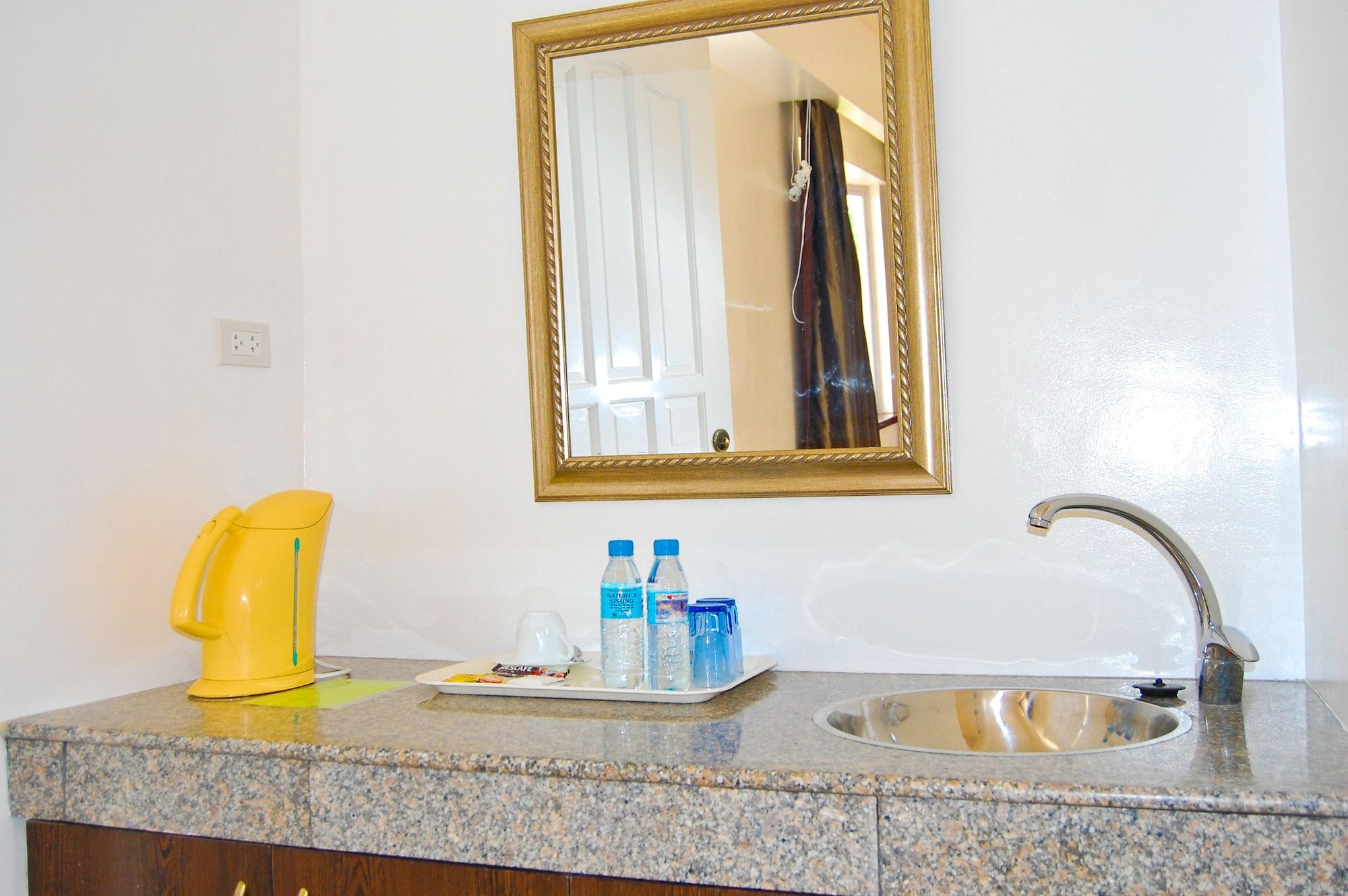 Sunacolan Sherwood Bay Resort & Aqua Sports Inc. מראה חיצוני תמונה